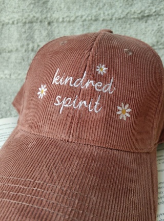 Czapka Kindred Spirit